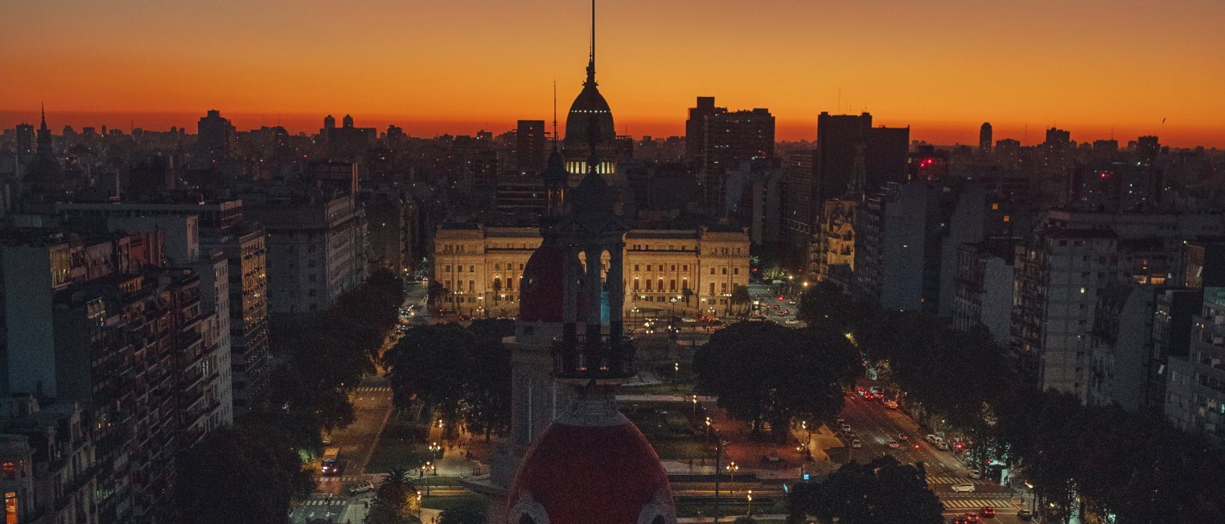 Atardecer sobre Buenos Aires desde el Palacio Barolo